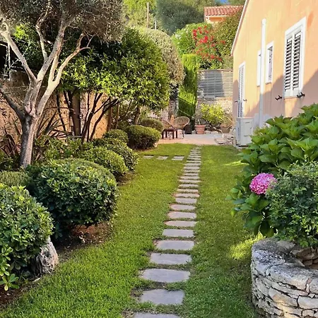 Chez Virginie Bed & Breakfast Porto-Vecchio (Corsica)