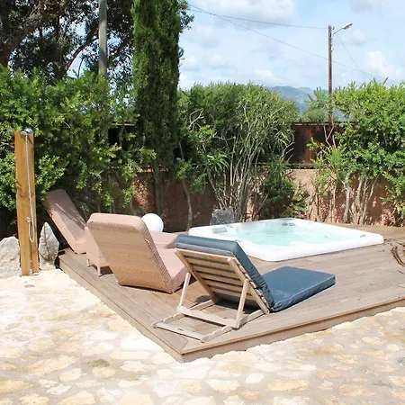 Chez Virginie Bed & Breakfast