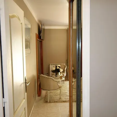 Chez Virginie Bed and Breakfast 4*