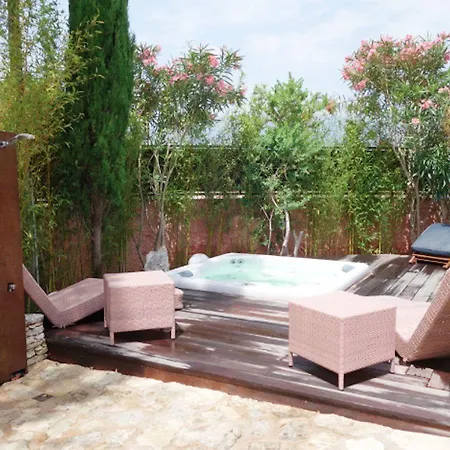 Chez Virginie Bed and Breakfast Πόρτο Βέκιο