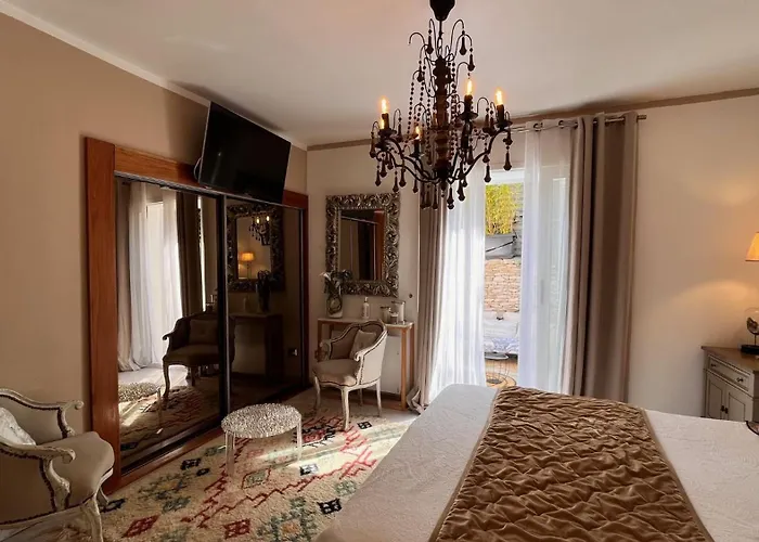 Chez Virginie بورتو فيكشْيو