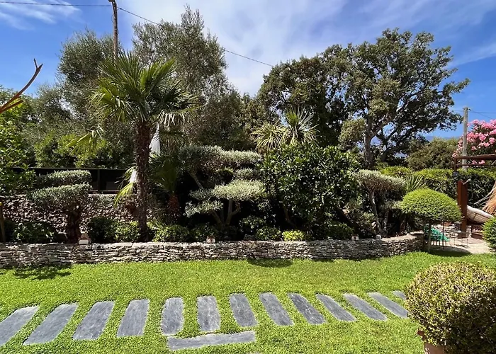 Bed & Breakfast Chez Virginie 4*