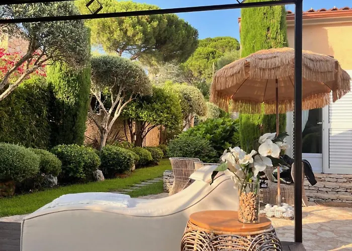 فندق مبيت وإفطار Chez Virginie